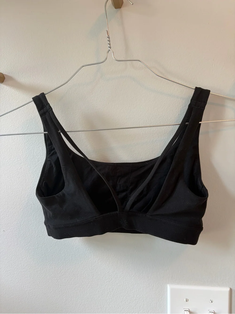 Athleta Strappy Sports Bra - Black - XS